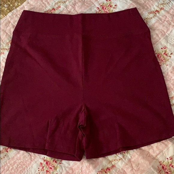 Maroon high waisted short bike shorts - Picture 2 of 5